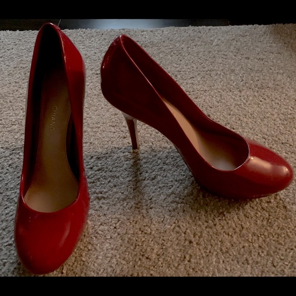 ARTURO CHIANG RED STILETTOS. SIZE 8. - Picture 3 of 9